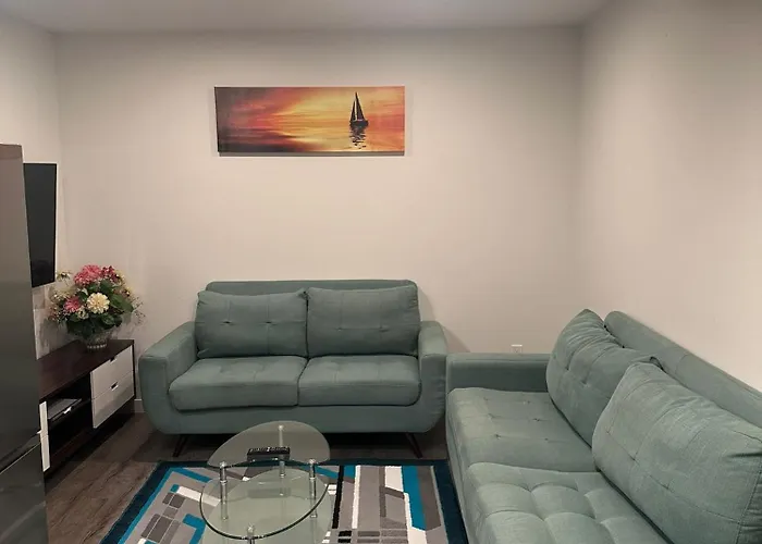 Brand New 1 Bedroom Basement Suite. Wi-Fi,Netflix